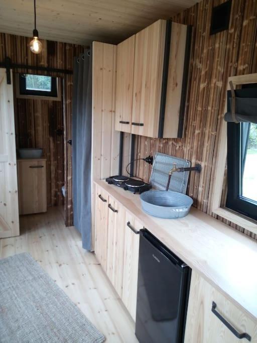 Tiny House Calido Villa Apelern Exteriör bild